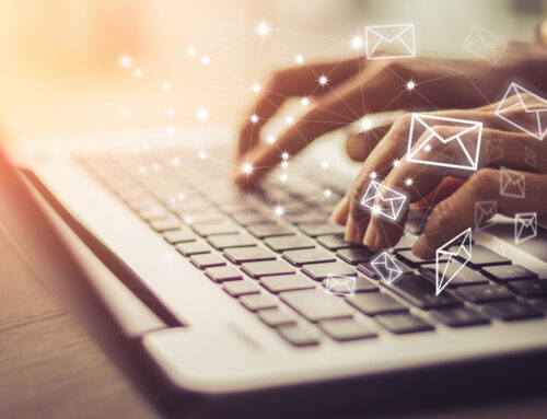¿Se puede utilizar un correo personal para cuestiones profesionales?